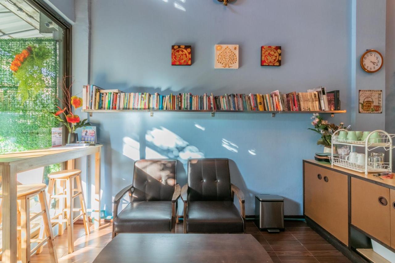 Phobphan Hostel Bangkok Luaran gambar
