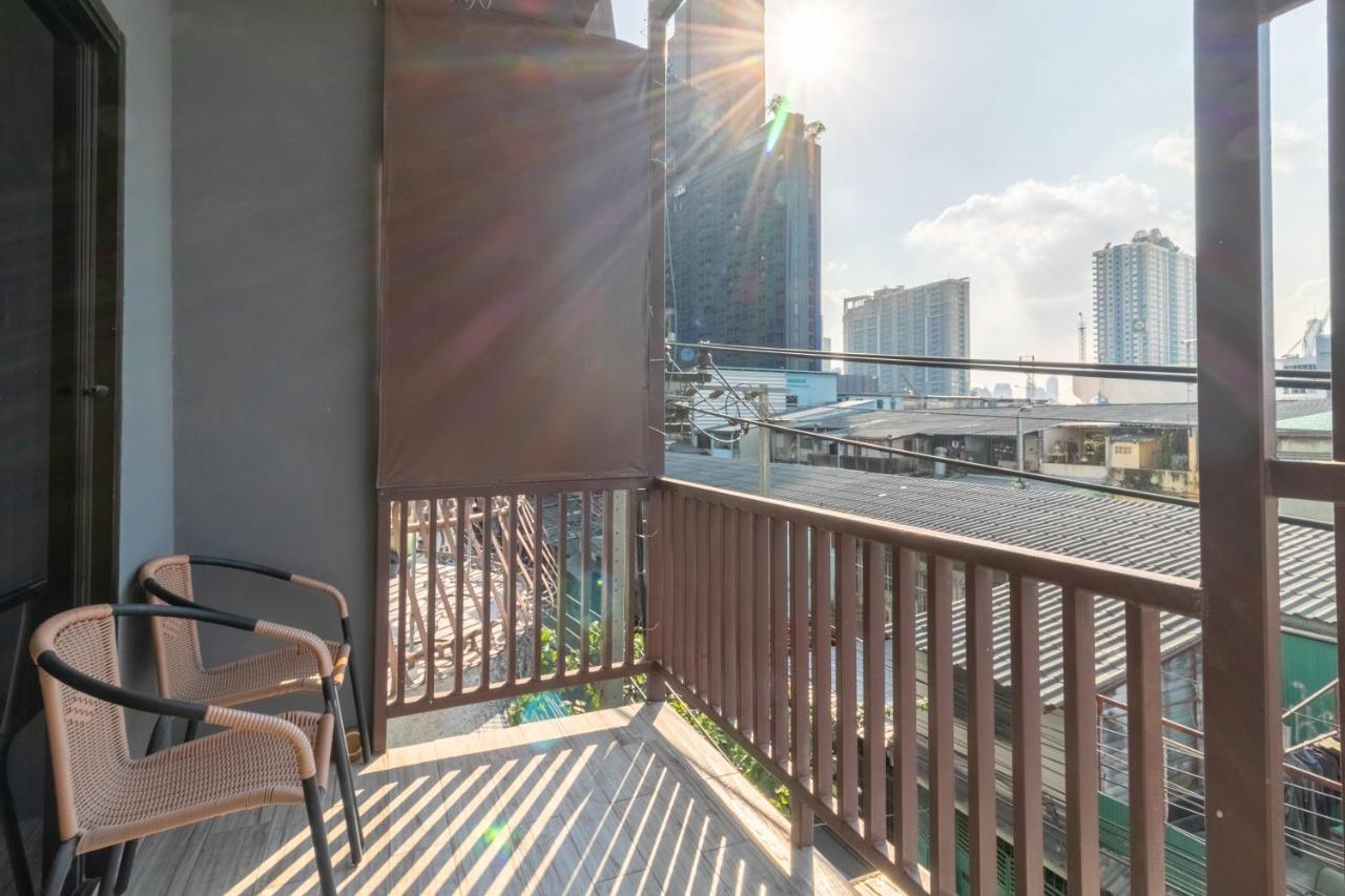 Phobphan Hostel Bangkok Luaran gambar