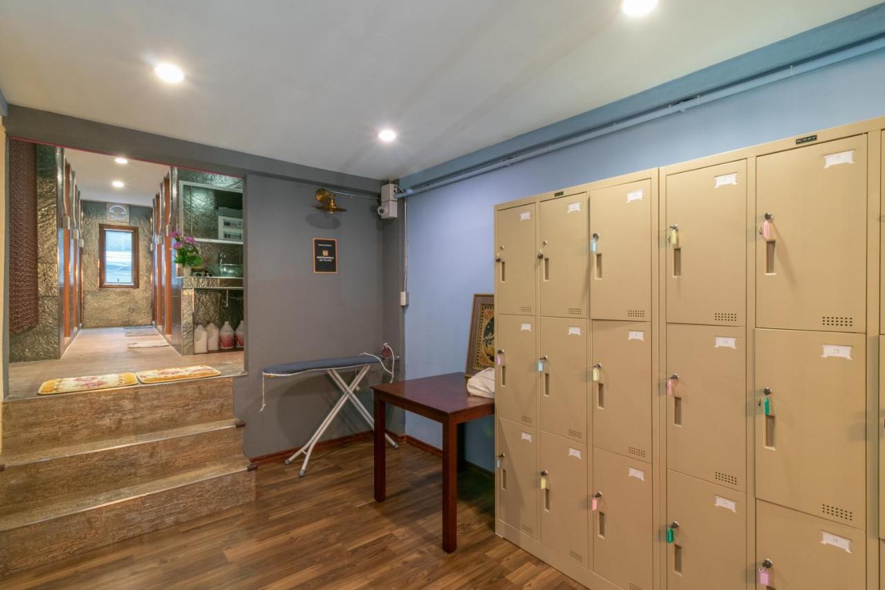 Phobphan Hostel Bangkok Luaran gambar