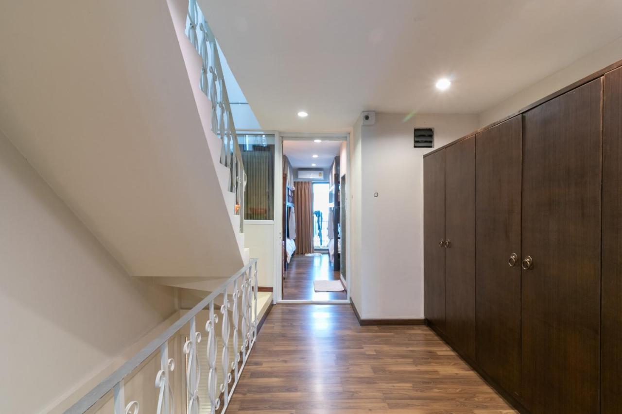 Phobphan Hostel Bangkok Luaran gambar