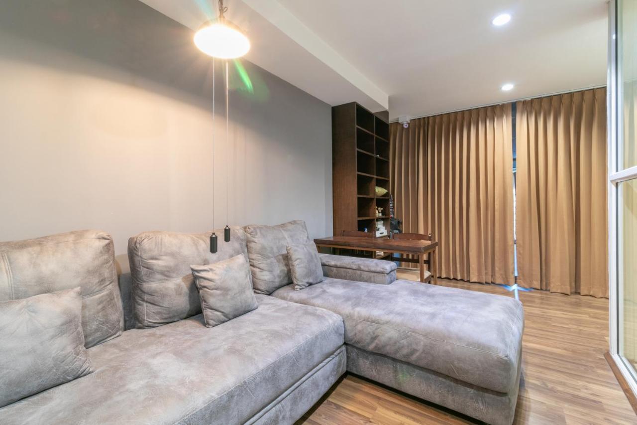 Phobphan Hostel Bangkok Luaran gambar